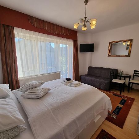 Abigel Vendeghaz Hotel Miskolc Exterior photo
