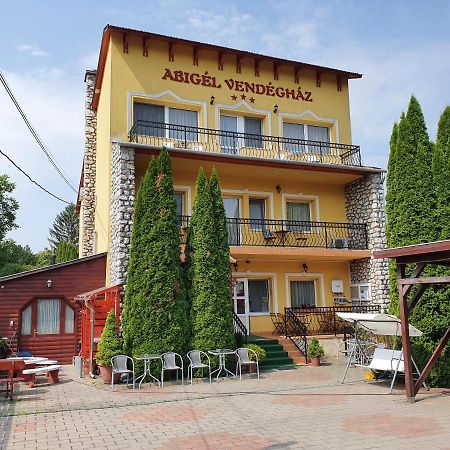 Abigel Vendeghaz Hotel Miskolc Exterior photo
