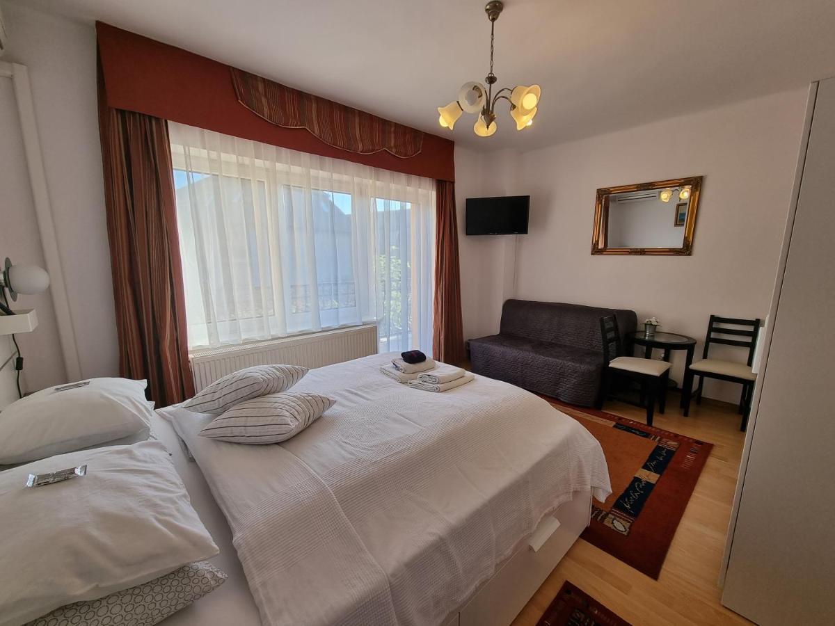 Abigel Vendeghaz Hotel Miskolc Exterior photo